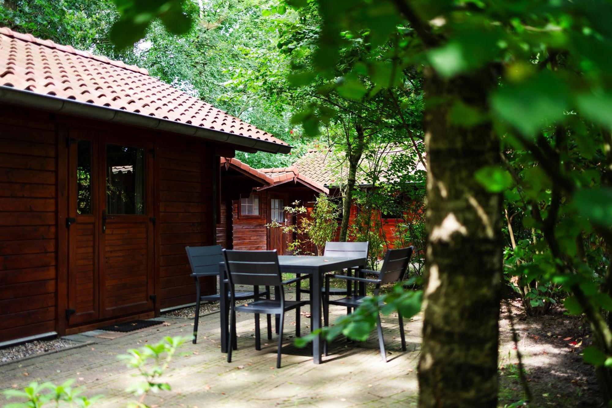 Sfeervolle Blokhut Met Fijne Buitenruimte @ Veluwe Эпе Экстерьер фото